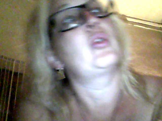Capturi de ecran de difuzare milasexy18