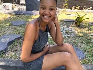 Chat video erotic MilkyBlondie2