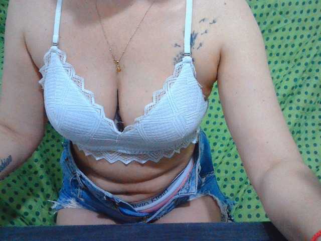 Capturi de ecran de difuzare mimisexxxa