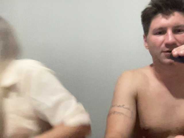 Capturi de ecran de difuzare MINYandMIKKY