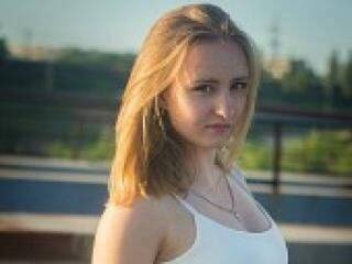 Chat video erotic miramiraa