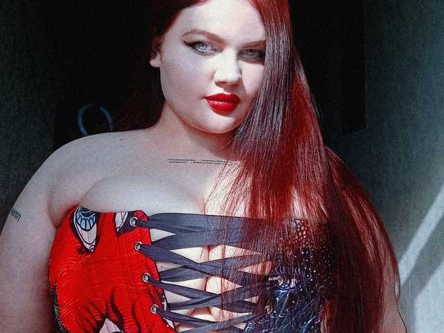 Fotografie a profilului miss-mayaqueen