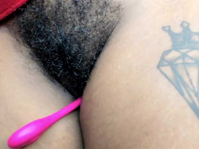 Fotografii MissBlackCandy hairy#squirt #hairy #feet #bush #ebony