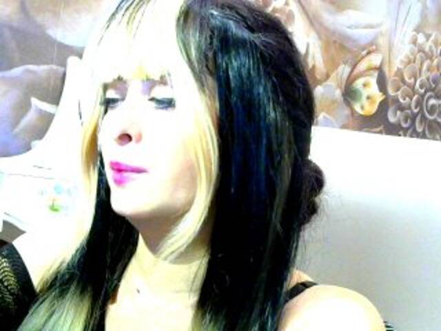 Capturi de ecran de difuzare missboginya