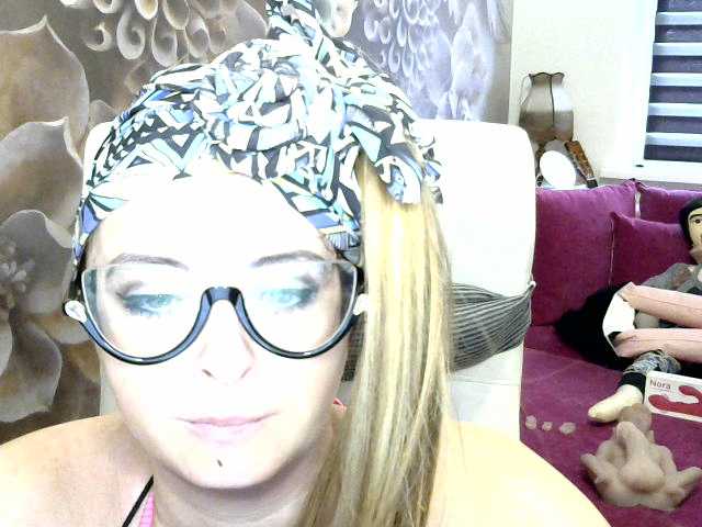 Capturi de ecran de difuzare missboginya