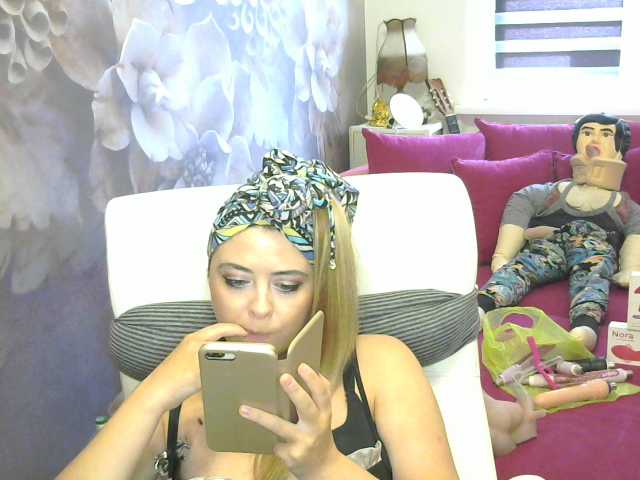 Capturi de ecran de difuzare missboginya