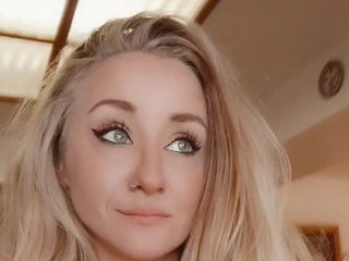 Chat video erotic MissHunyBunz69