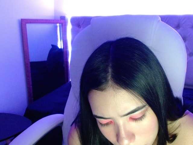 Capturi de ecran de difuzare MissMadison