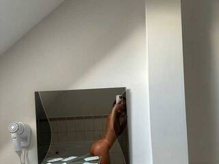 Chat video erotic mmdems568