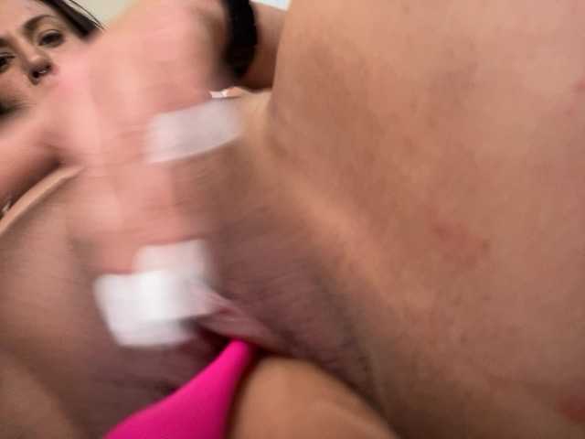 Capturi de ecran de difuzare Mmmanda