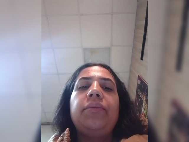 Capturi de ecran de difuzare Mmmmmya