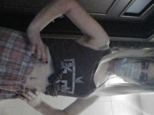 Capturi de ecran de difuzare Model1234