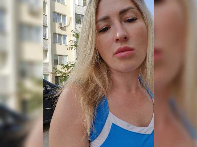 Capturi de ecran de difuzare MOLLY-7