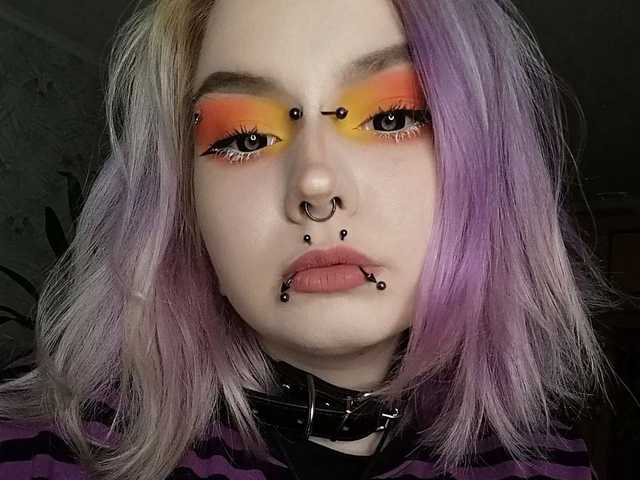 Fotografie a profilului MollyViolet