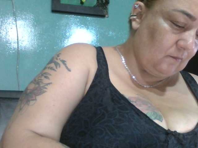 Capturi de ecran de difuzare monalindagold