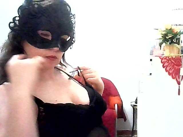 Capturi de ecran de difuzare Monella2