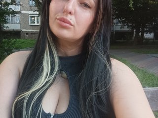 Chat video erotic MonicaMilf