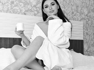 Chat video erotic Monika-Doll