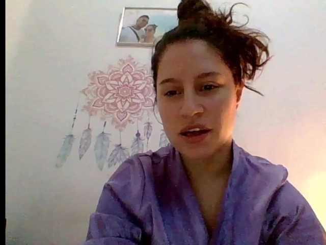 Capturi de ecran de difuzare MoonDriada