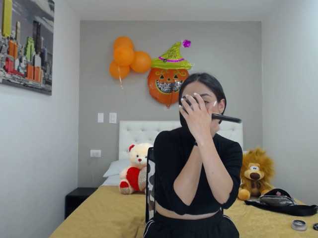 Capturi de ecran de difuzare MoonRainbow98
