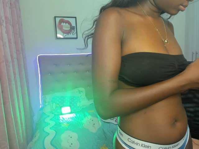 Capturi de ecran de difuzare More-hot