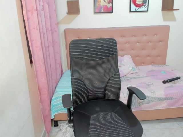 Capturi de ecran de difuzare More-hot