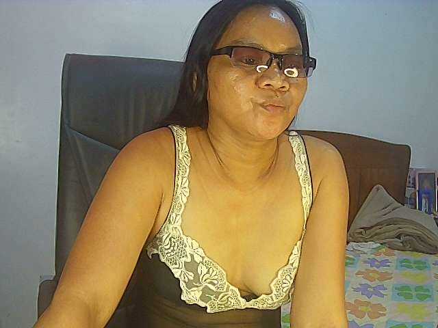 Fotografii KettyAsian Hey Guy's Go Tip ,,, I'm here to give you Pleasure lets enjoy, If i feel soo good enough you will see me naked .HELP TO MAKE ME CUM GUYS .... GIVE ME MORE ALOT OFF PLEASURE ...