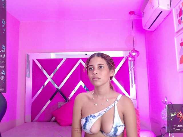 Capturi de ecran de difuzare Nailah