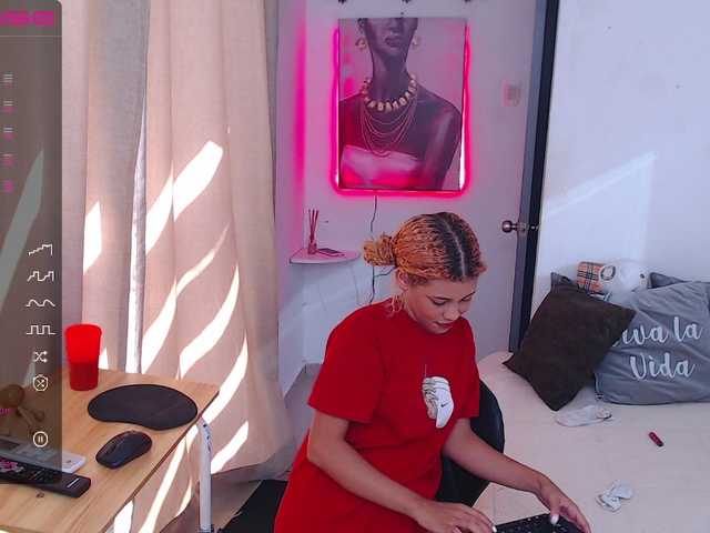 Capturi de ecran de difuzare Nailah