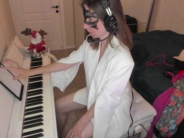 Capturi de ecran de difuzare PianoGirl