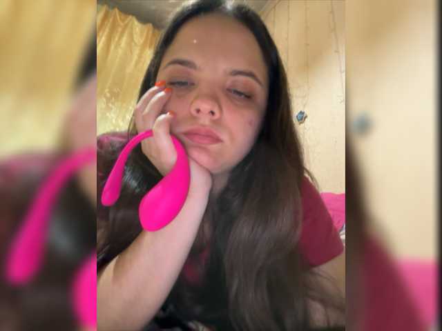 Capturi de ecran de difuzare Lovailaa