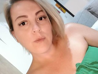 Chat video erotic Naomy-milf