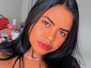 Chat video erotic NaraBrasileirinha