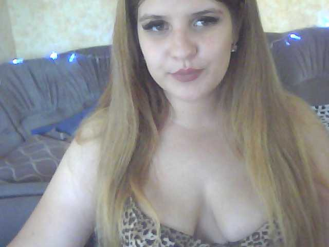 Capturi de ecran de difuzare NatalieRise