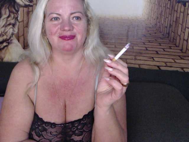 Fotografii Natalli888 #bbw#curvy#foot-fetish#dominance#role-playing #cuckolds Hello! Domi from 11 token. I like Ultra Hot, I'm natural ,11416977101300500999. All complemented by Tip Menu.PM 50 token and private