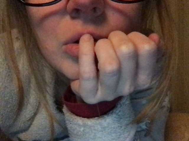 Capturi de ecran de difuzare naturalblonde