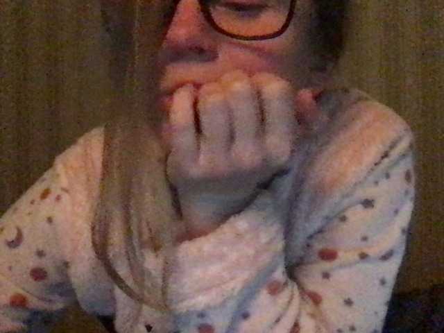 Capturi de ecran de difuzare naturalblonde