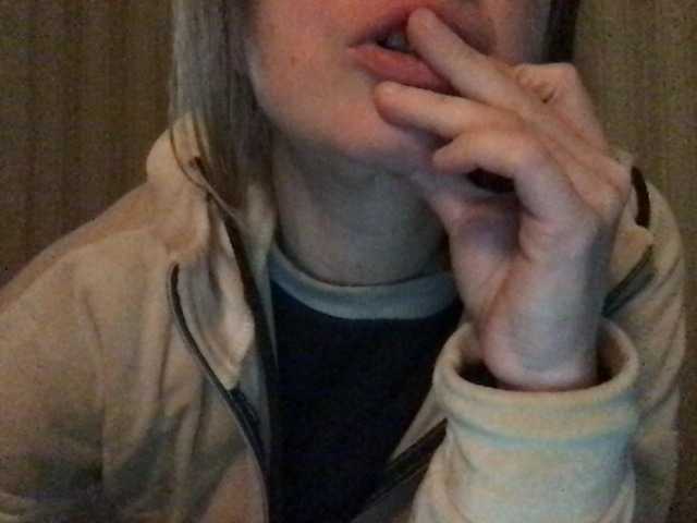 Capturi de ecran de difuzare naturalblonde