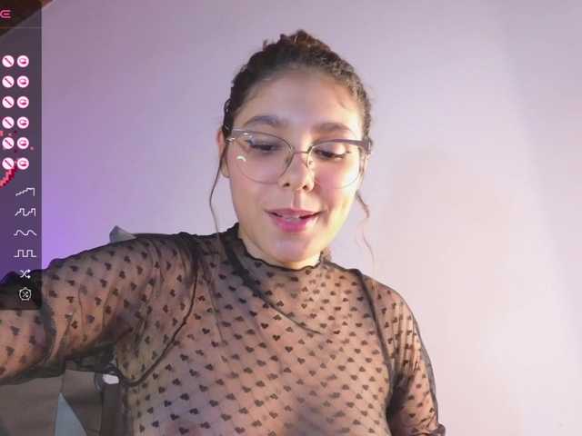 Fotografii Naty-Saenz I wanna do squirt in all your face! Help me