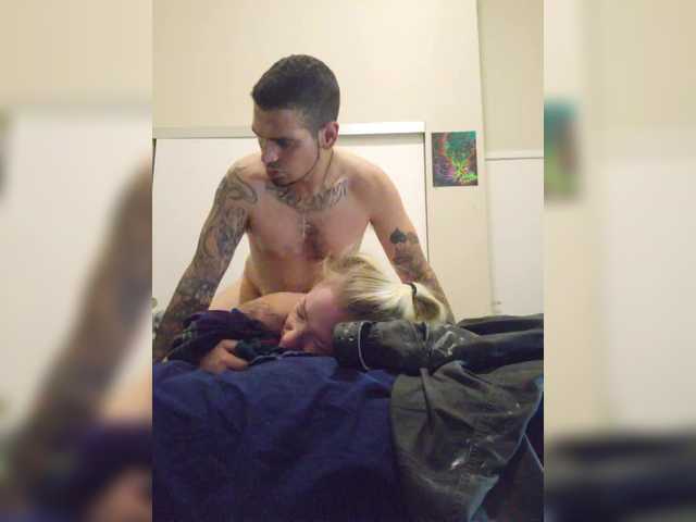 Capturi de ecran de difuzare NaughtyLilChanel