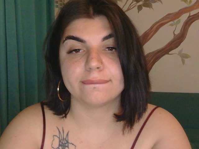 Capturi de ecran de difuzare Nemezziida
