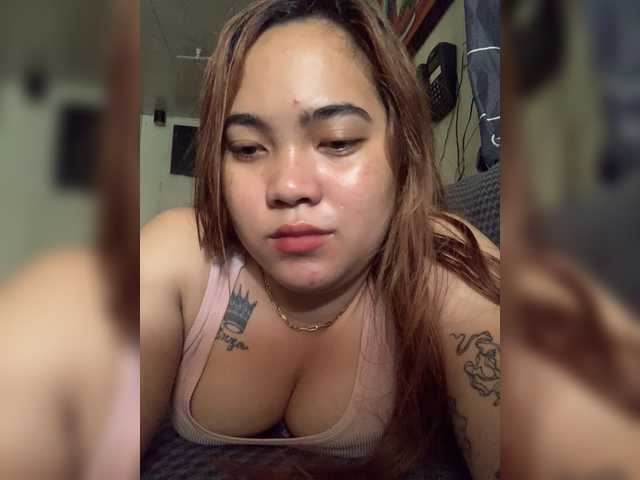 Capturi de ecran de difuzare newasiangirlu