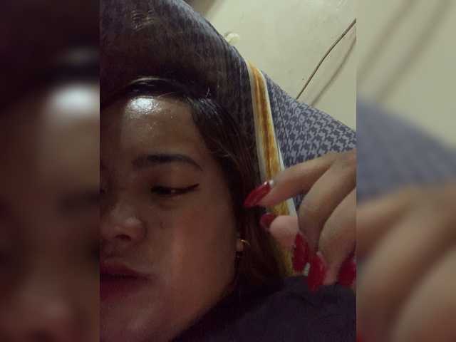 Capturi de ecran de difuzare newasiangirlu