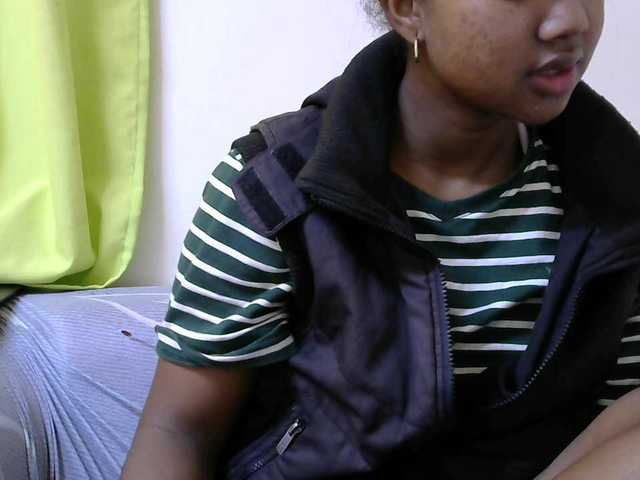 Capturi de ecran de difuzare nickisexy