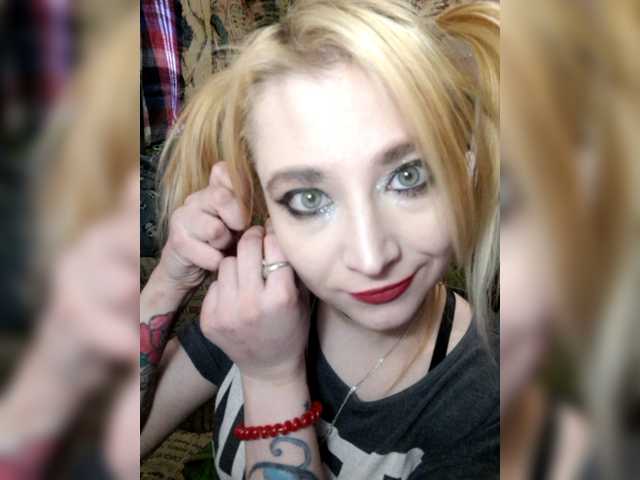 Capturi de ecran de difuzare ChrisFSaline