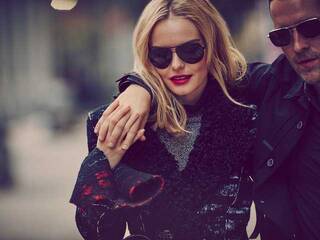 Chat video erotic Nicol-Nikko