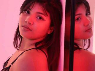 Chat video erotic NicoleHills