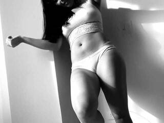 Chat video erotic NicoleRomero