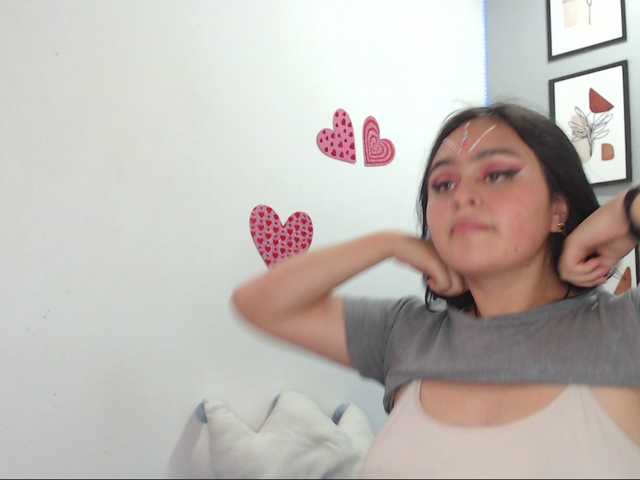 Capturi de ecran de difuzare Nicolle69