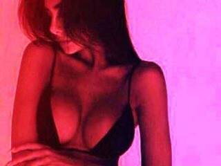 Chat video erotic NiEchin